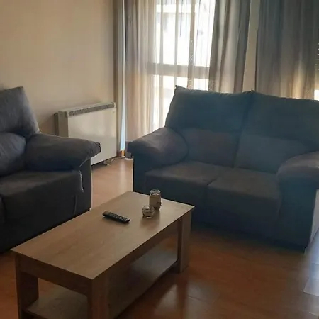 ゲストハウス Alojamiento Caldas De Reis