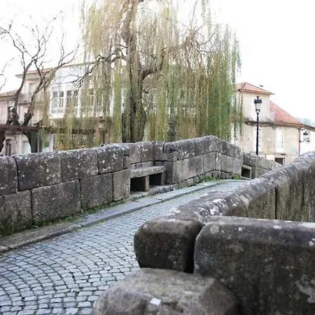 Alojamiento Caldas De Reis ゲストハウス