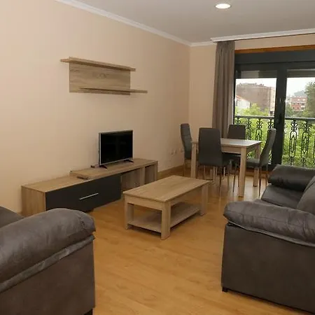 Alojamiento Caldas De Reis ゲストハウス 3*